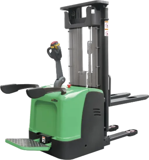 Vista del apilador eléctrico EVV20-P con capacidad de 2000 kg